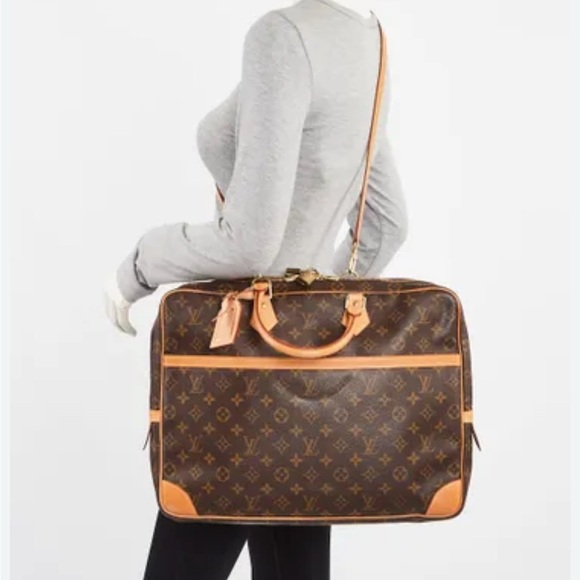 Louis Vuitton Handbags - Louis Vuitton Monogram Canvas Briefcase/ Travel Bag - EVC